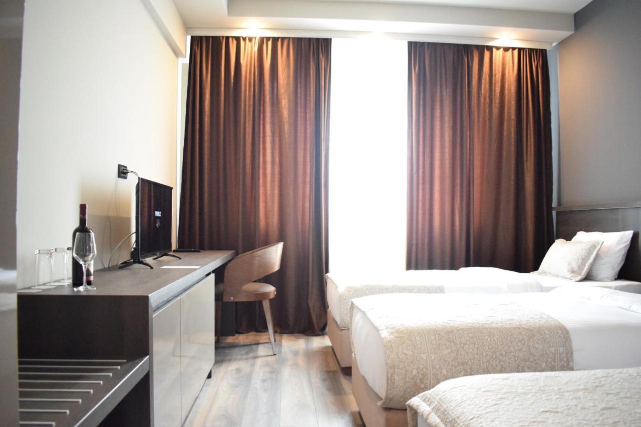 Hotel Ub Business & Wellness Exterior foto