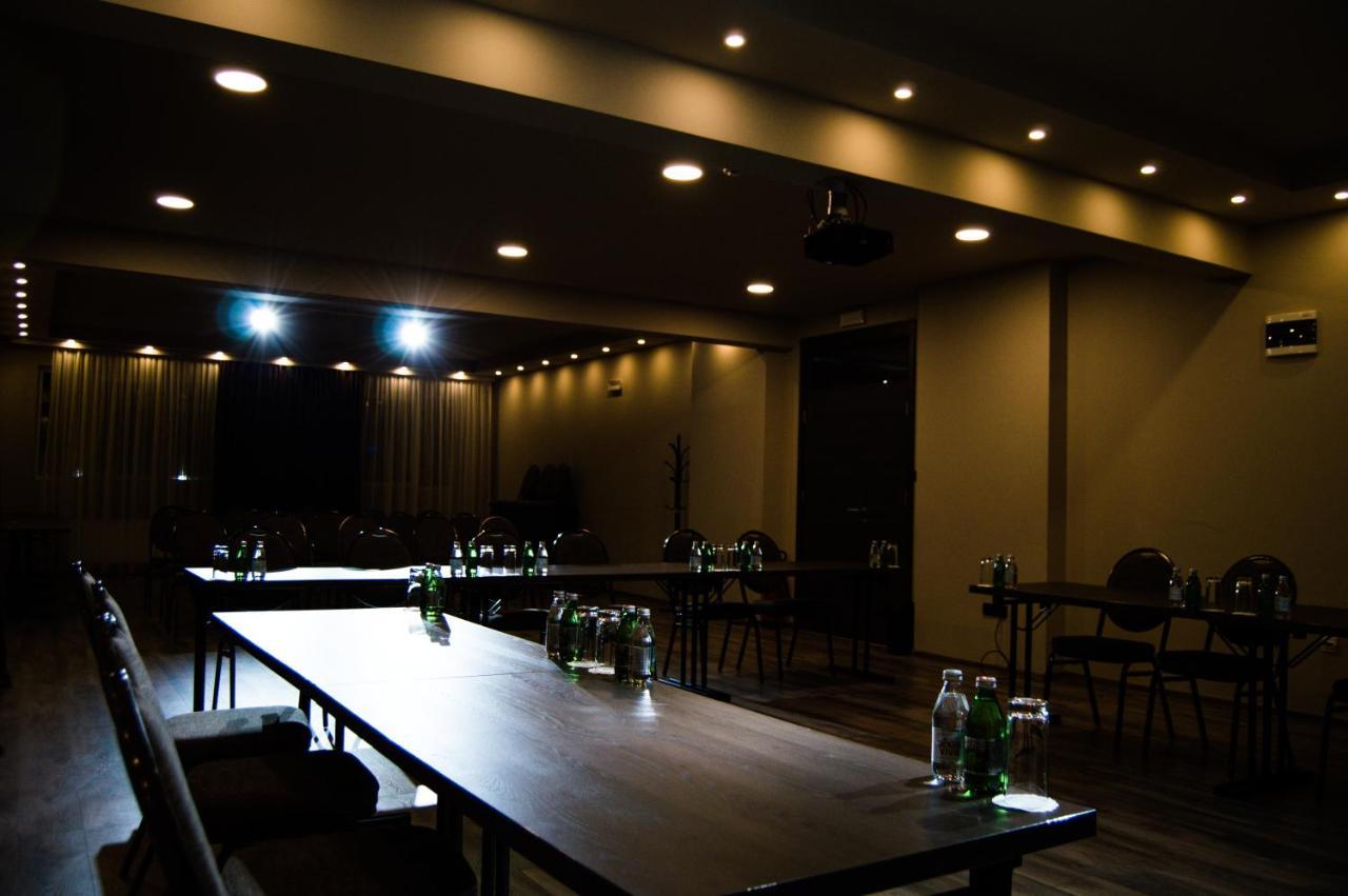 Hotel Ub Business & Wellness Exterior foto