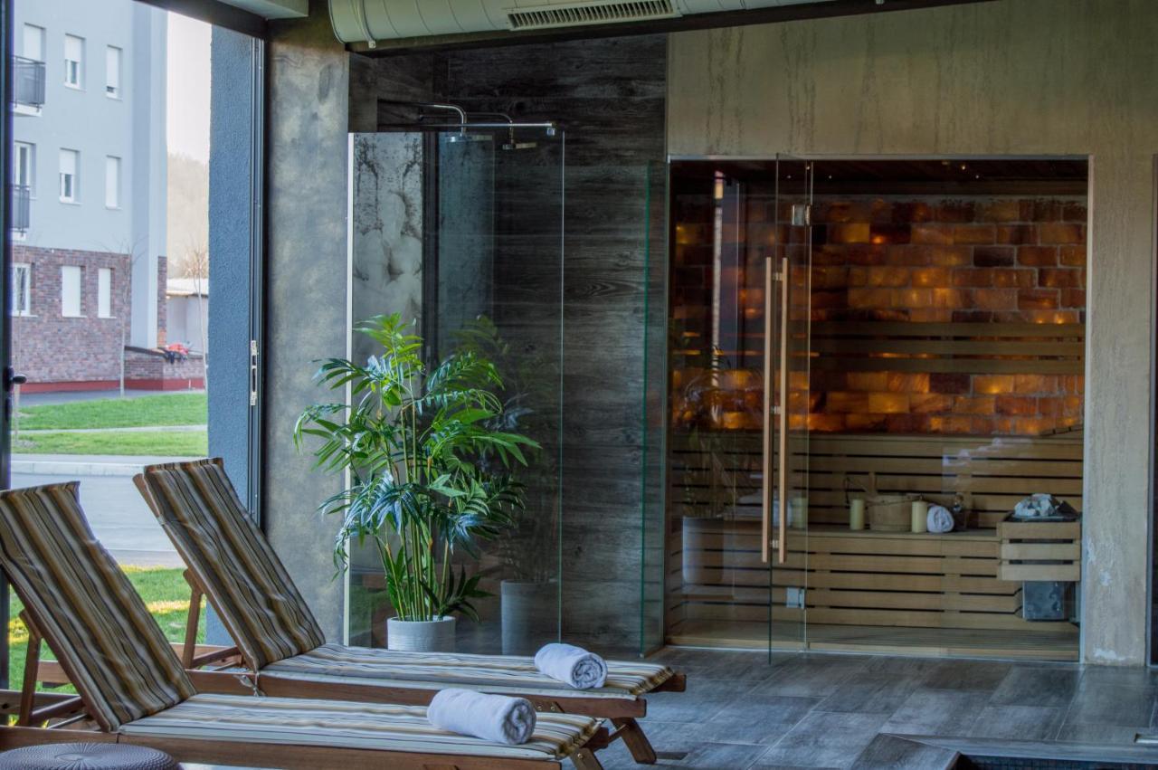 Hotel Ub Business & Wellness Exterior foto